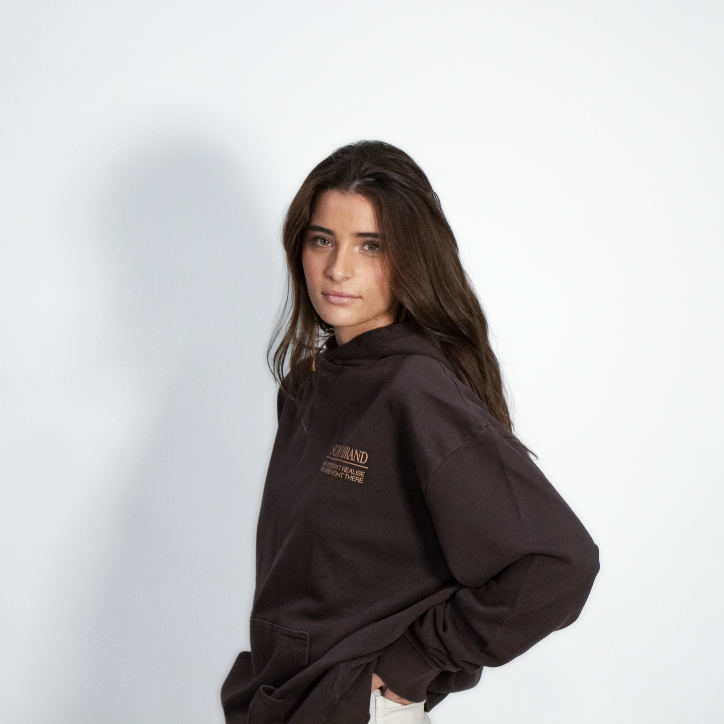 HICKORY BROWN "RIGHT THERE" OVERSIZED HOODIE
